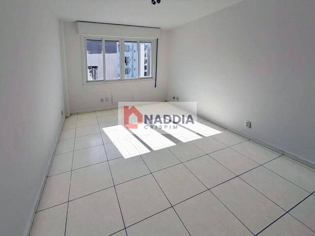 #5115 - Apartamento para Venda em Santos - SP